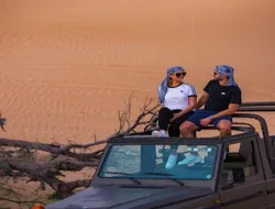 Morning Heritage Safari: Vintage G-Class Ride with Breakfast at Al Marmoom Camp